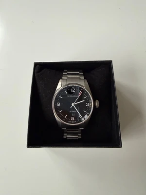 Klocka från George Jensen  - George Jensen - Delta GMT Classic Ur - 3575597