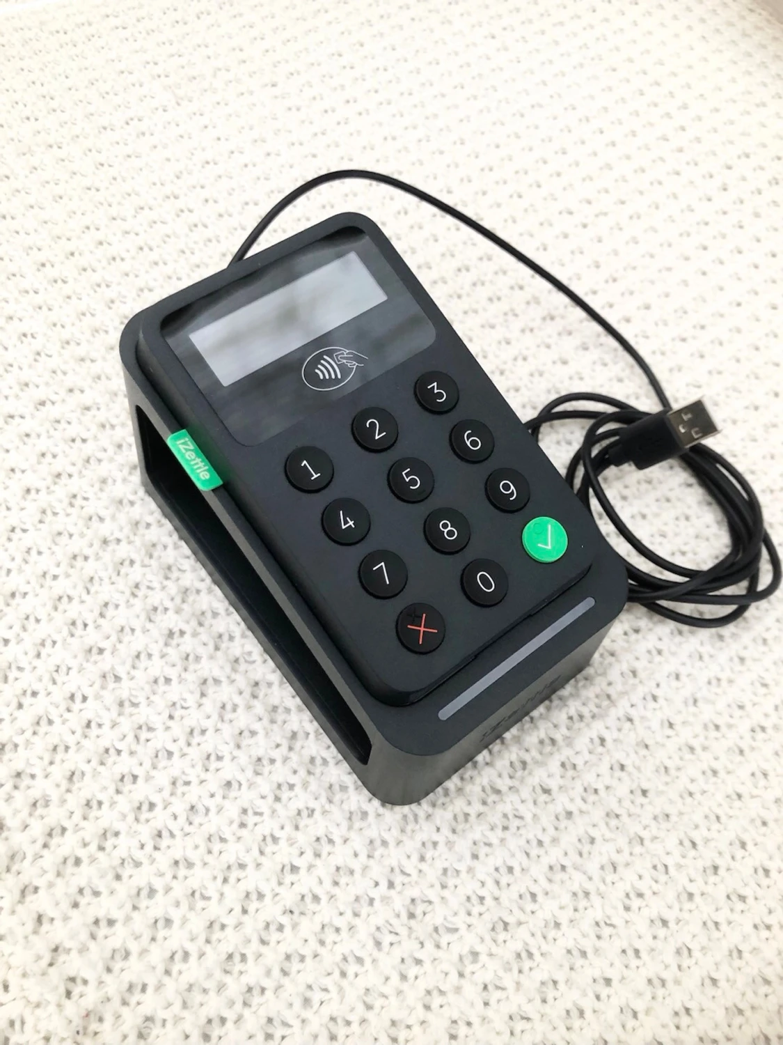 iZettle Reader + Dock 2 - 1