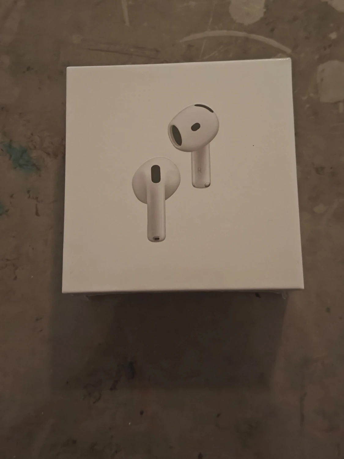 Apple AirPods 4 Active Noise Cancellation
