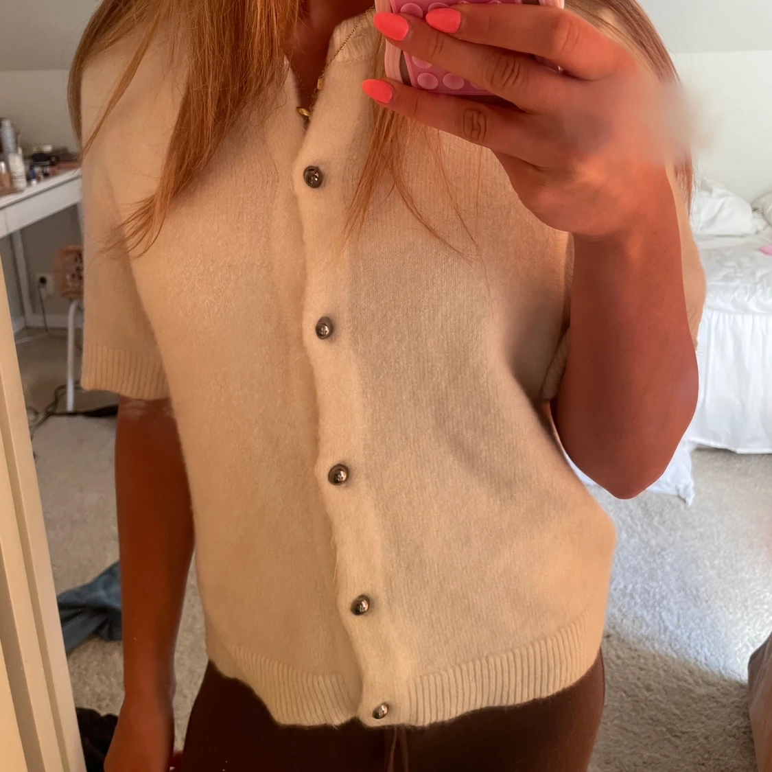 Vit kortärmad kofta med knappar - 1