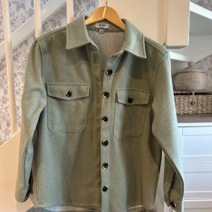 Kappa - Kappa från tuxer i storlek M💕 Helt oanvänd