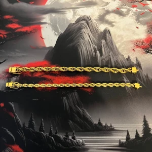 Guldpläterat Cordell armband - ✔️ Finns i två bredder: 6 mm & 8 mm ✔️ Längder: 18 cm & 20 cm ✔️ Elegant kistlås för extra säkerhet ✔️ Vikt ca 30 gram  Armbanden på bilderna är endast visningsexemplar – du får självklart ett helt nytt, inplastat armband.  Finns i Stockholm, kan även skickas via post. 