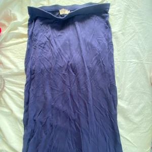 Kjol - Poplåt långkjol från Nelly i xs 🩷