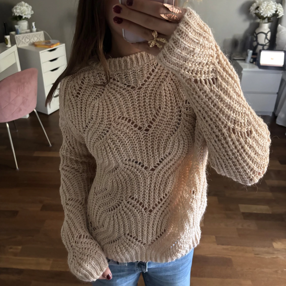 Beige stickad tröja från ONLY