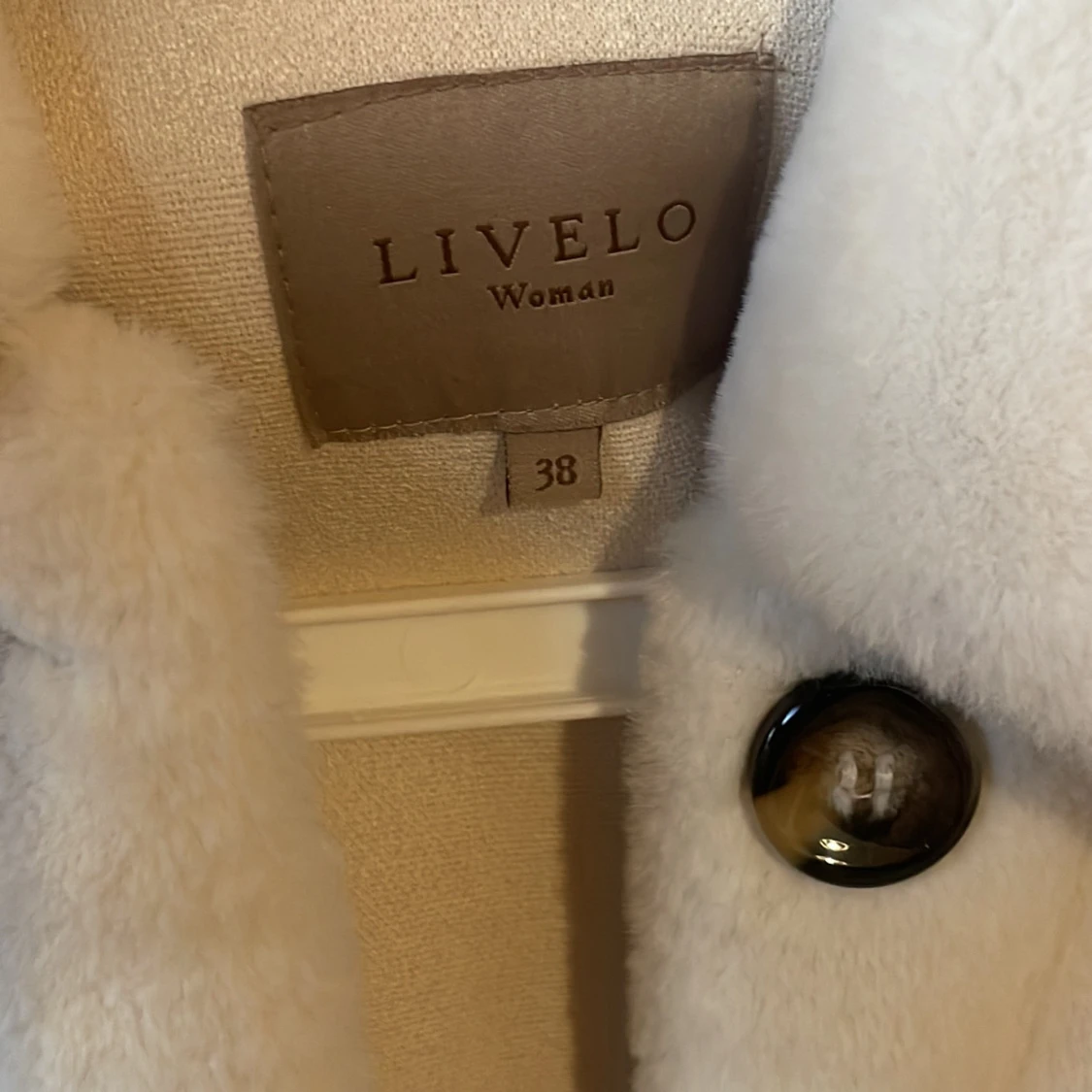 Vit teddyjacka från Livelo Woman - 1