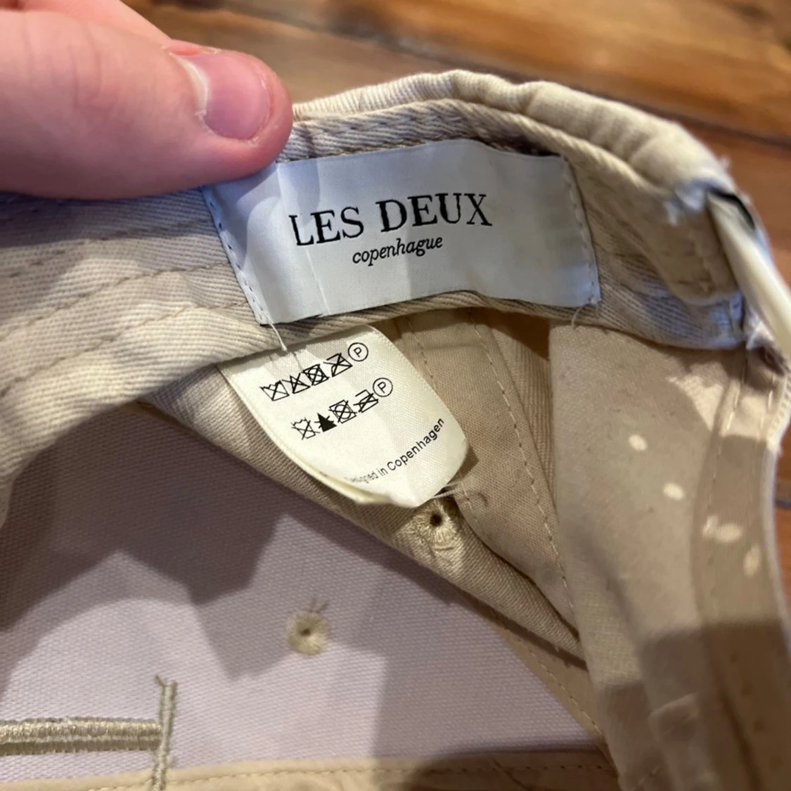 Beige keps från Les Deux - 2