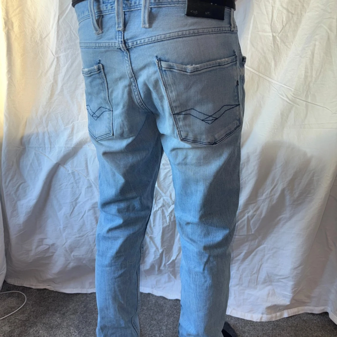 Ljusblå jeans från Replay - 90