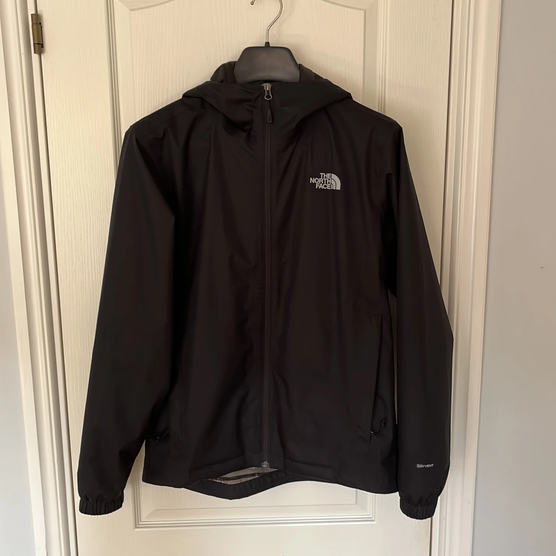 Svart vindjacka från The North Face