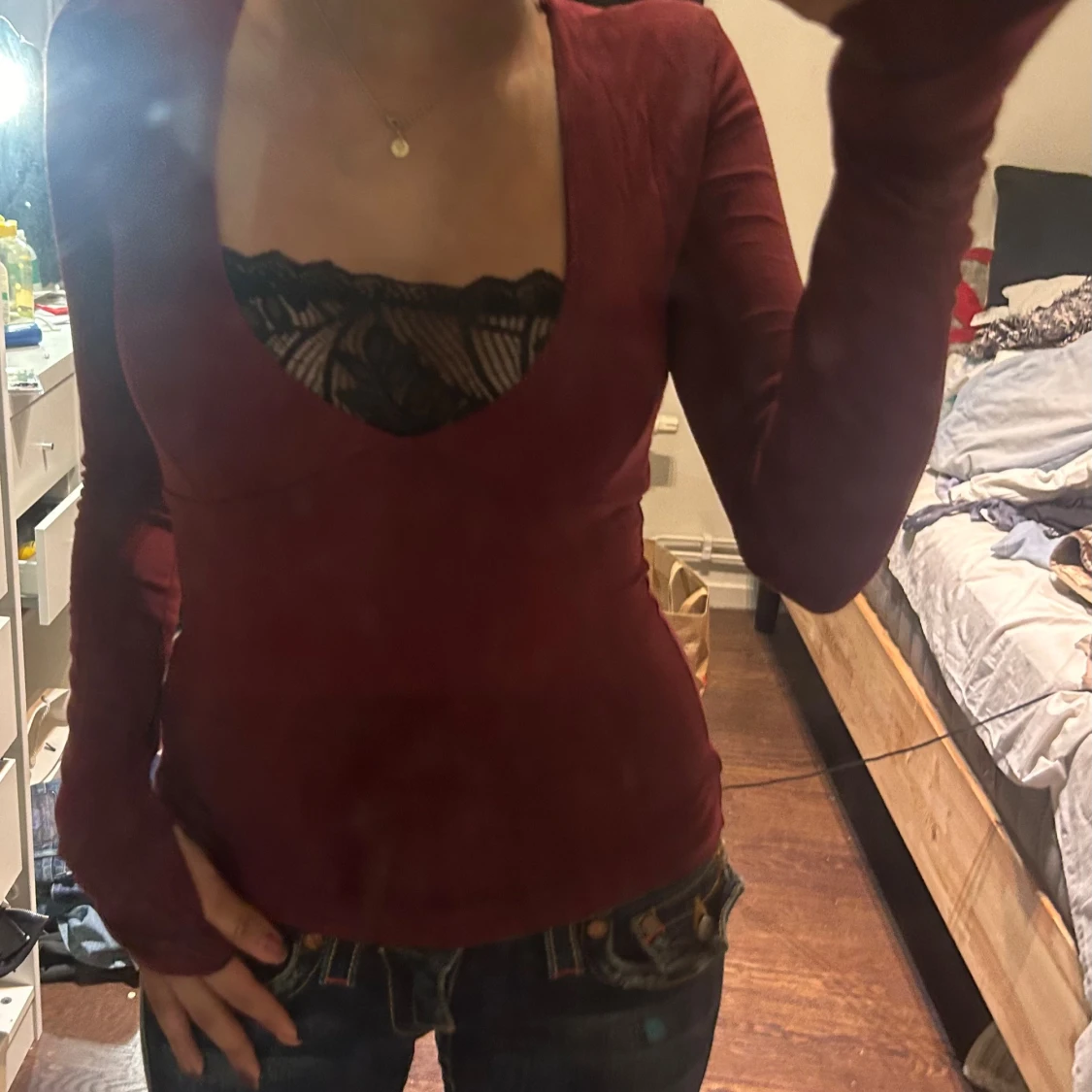 Vinröd långärmad topp Gina Tricot - 1