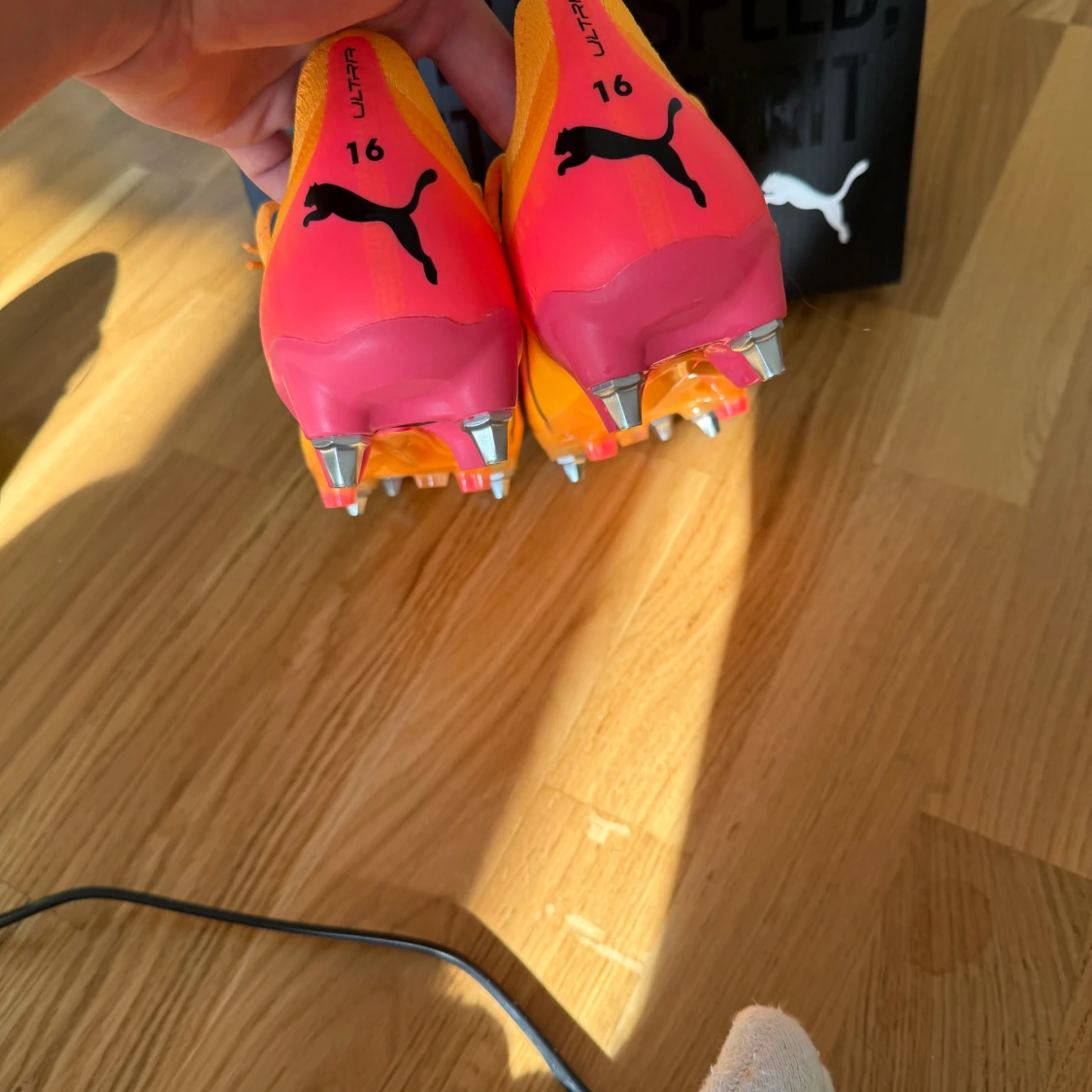 Puma orange fotbollsskor med dobbar - 4