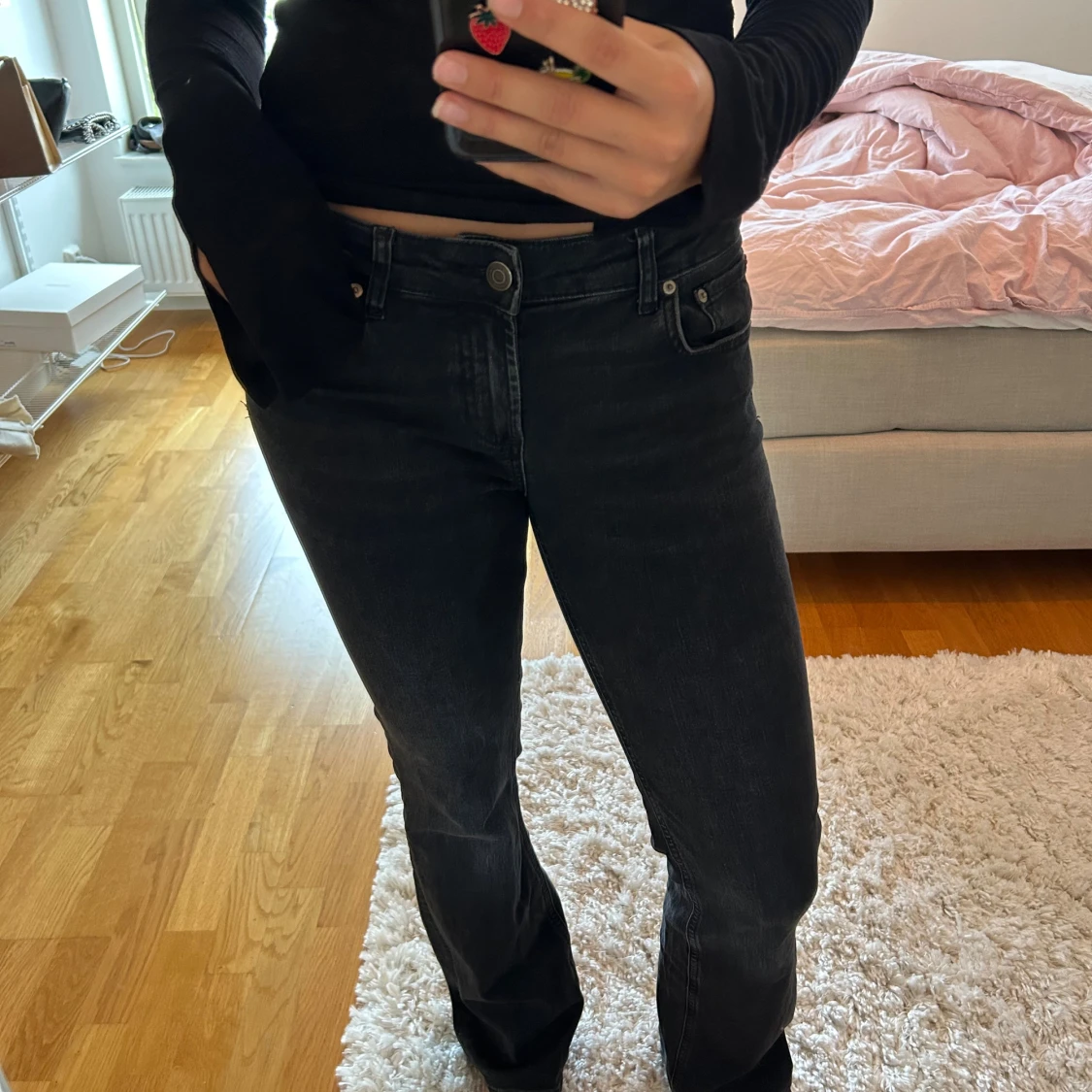 Svarta bootcut jeans - 1