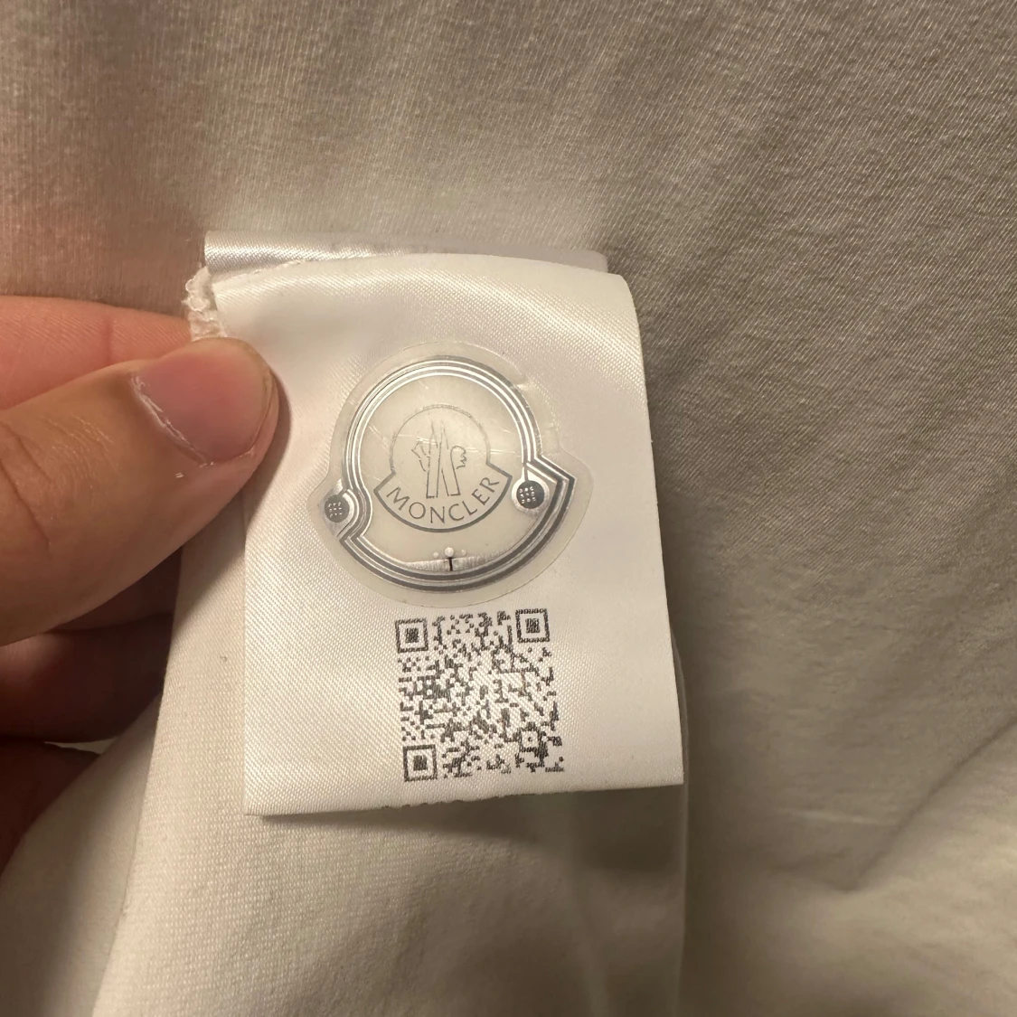 Moncler T-shirt  - 4