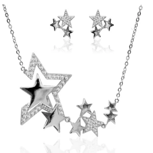 Ioaku ser 2-pack multistar - Otroligt fint set I bra skick, säljer då jag är mer av en guldmänniska