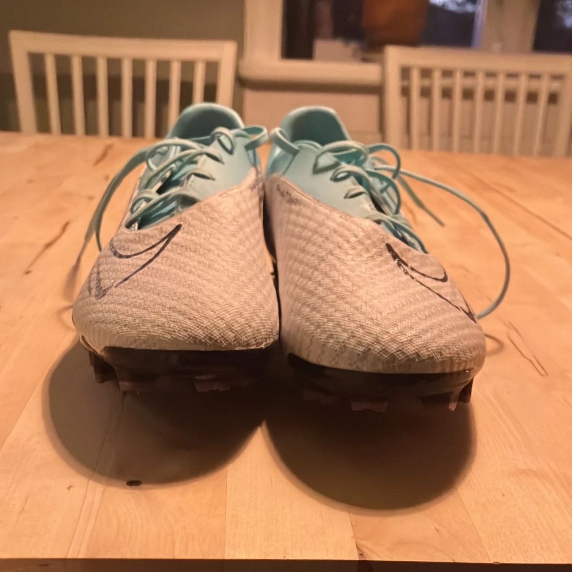 Nike fotbollsskor  - 93