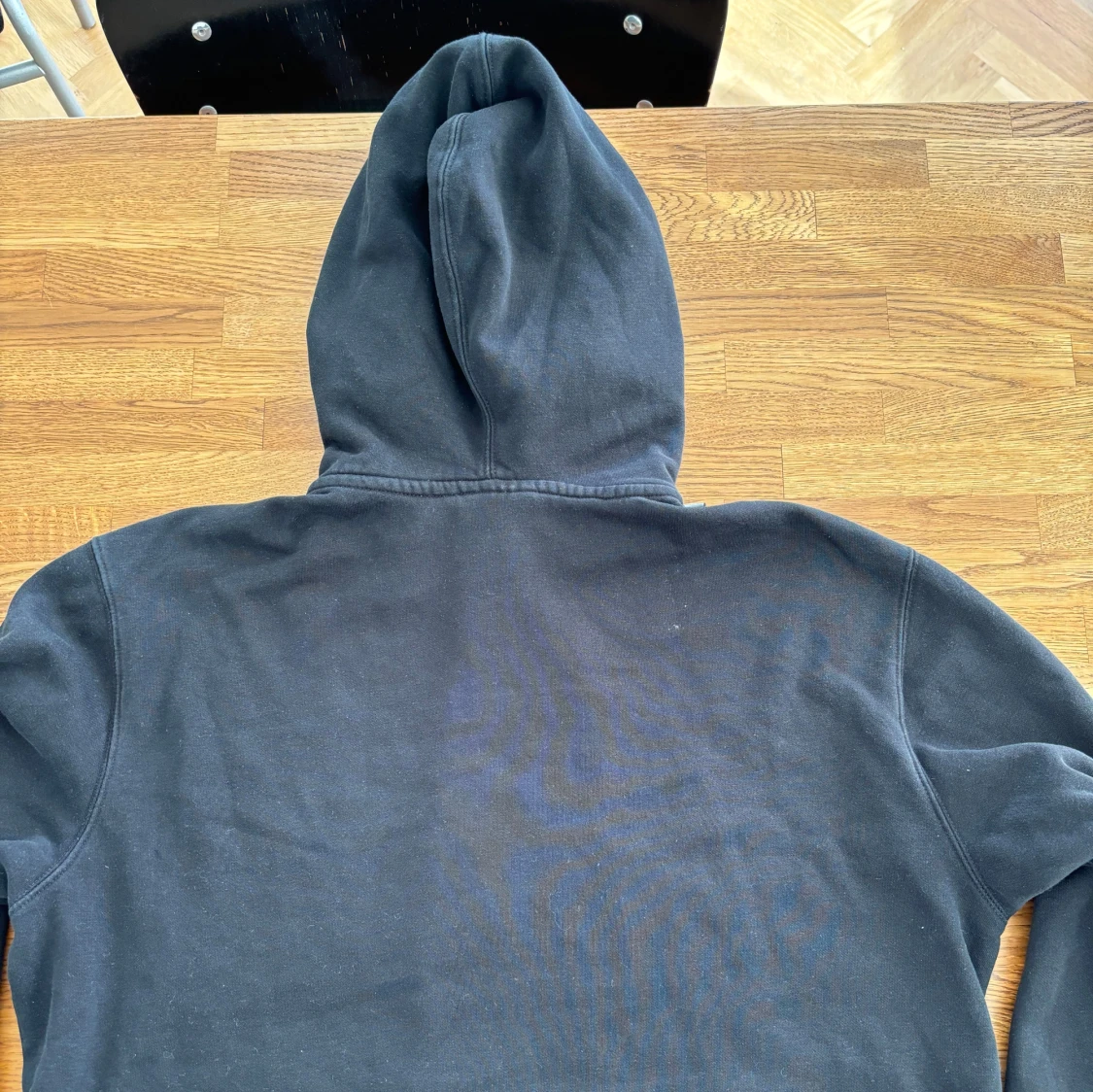 Svart zip hoodie - 91