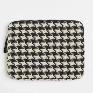 Dator fodral - Från hm, jätte bra skick! Finns inte att köpa längre💞💞