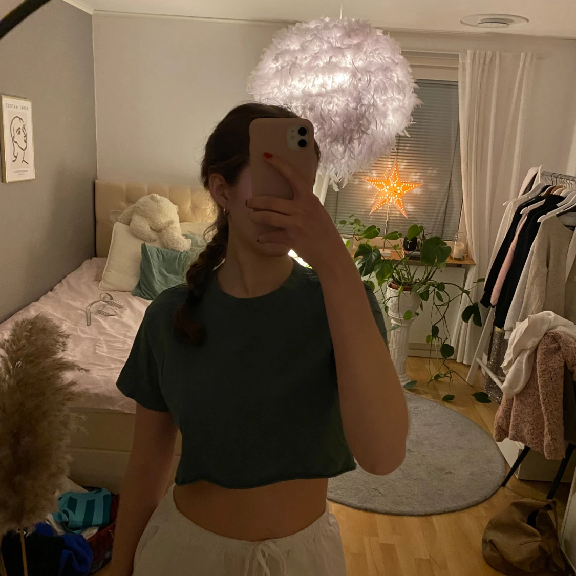 Grön croppad t-shirt från Bik Bok