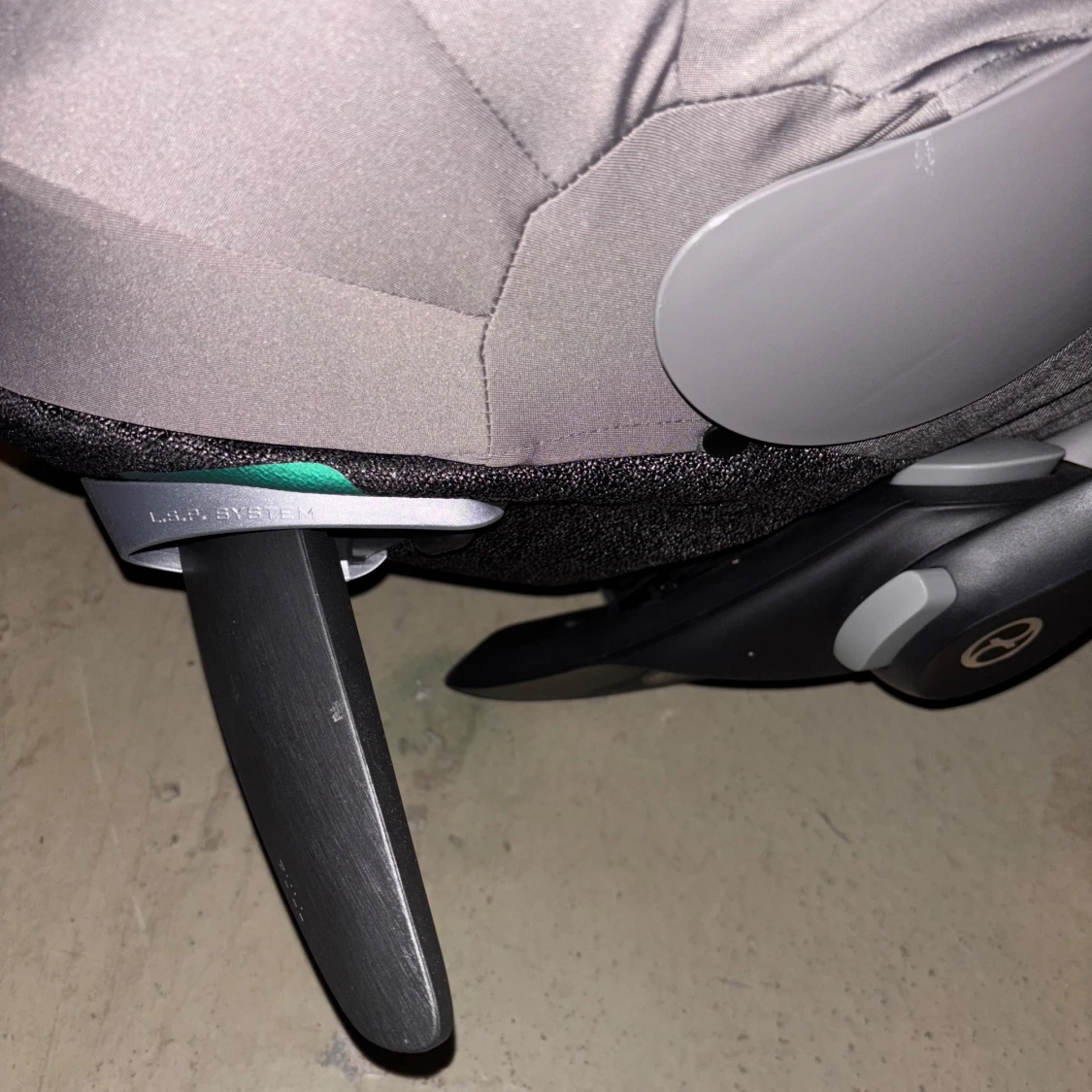 Cybex babyskydd  - 76