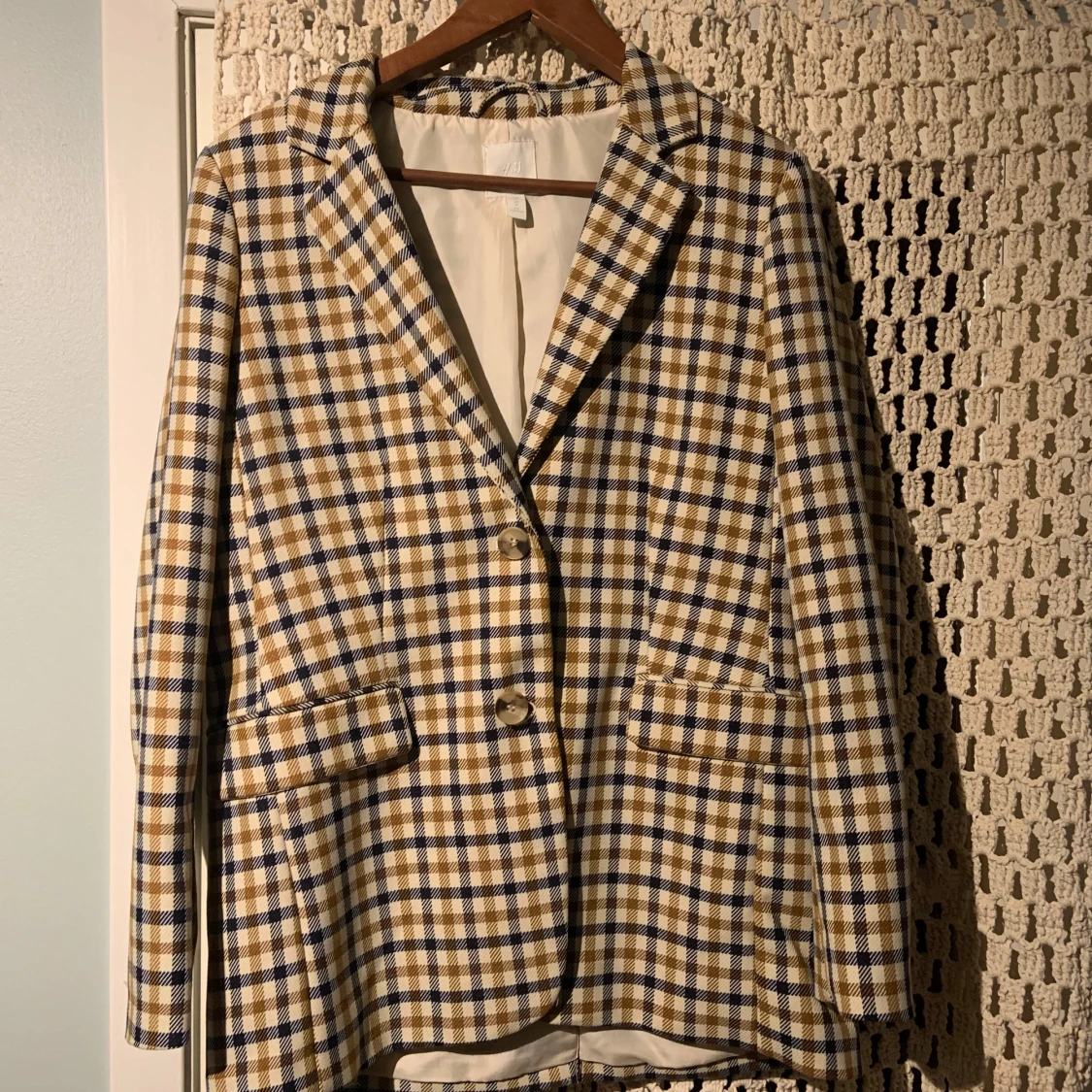 Rutig kavaj från H&M