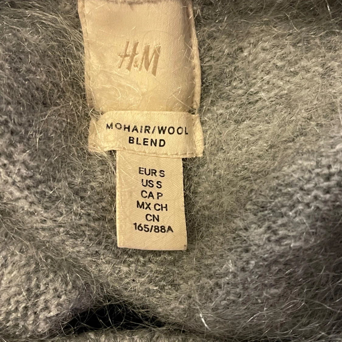 Grå mohair/ulltröja från H&M - 91