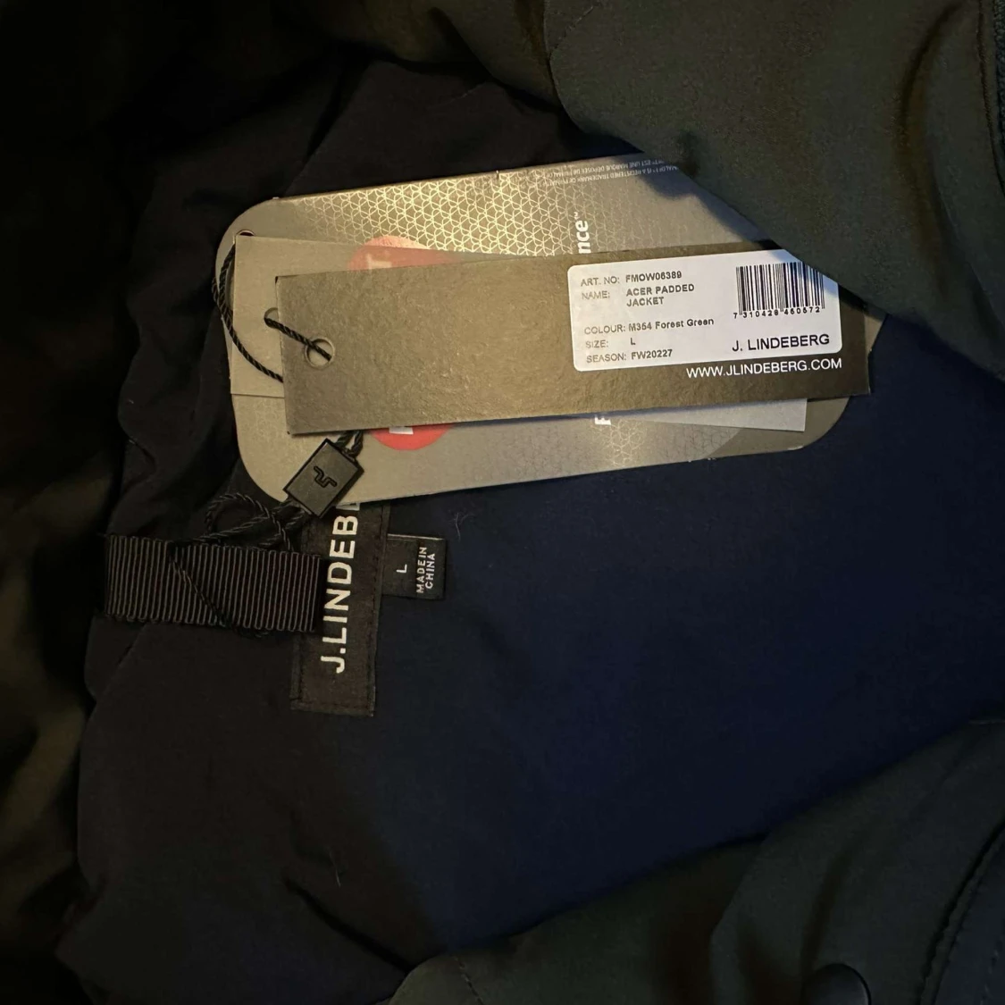 J.Lindeberg jacka  - 4