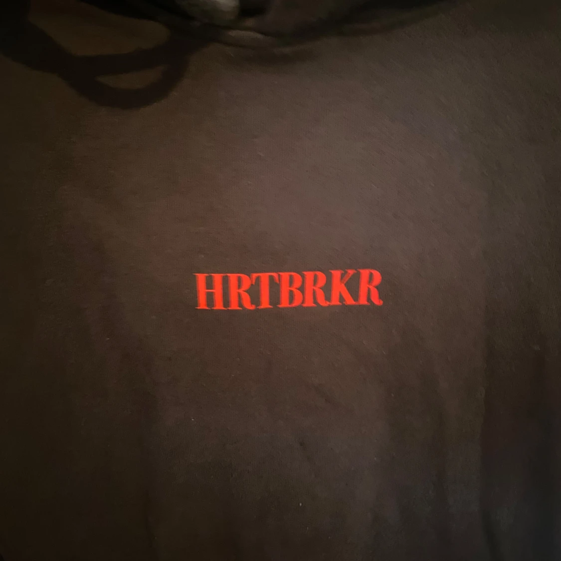 Svart hoodie från yourturn  - 91