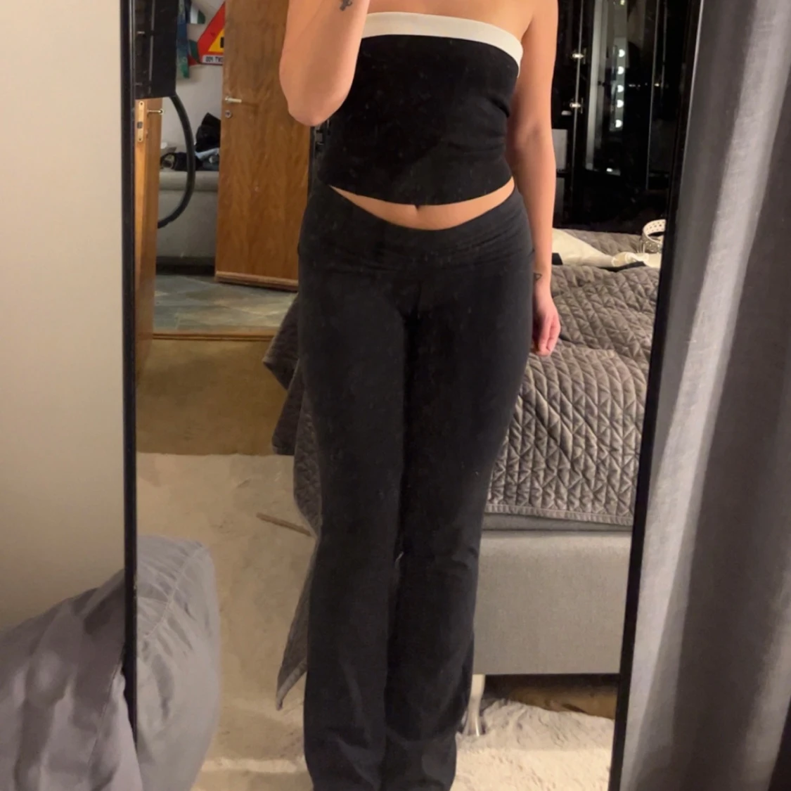 Skims foldover yoga pants  - 90