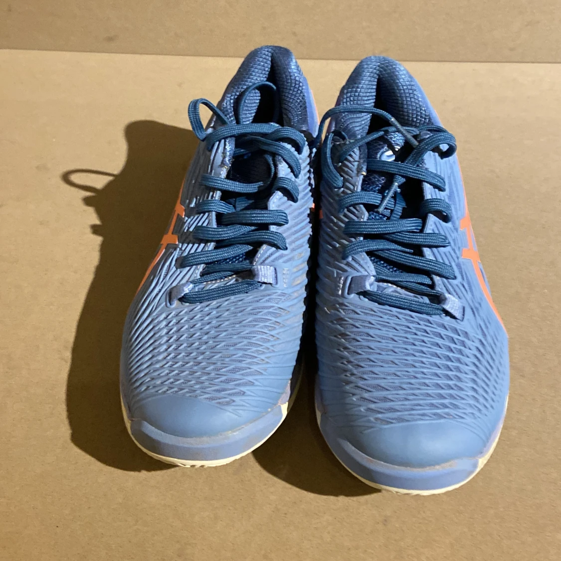 Blå och orange Asics Solution Speed FF - 90