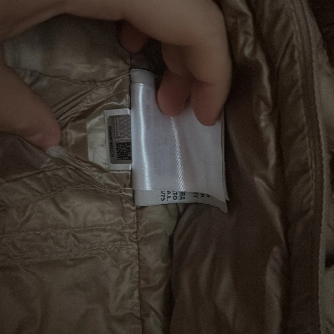 Säljer monclear jacka - 91