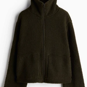 Hm teddyjacka  - Helt ny