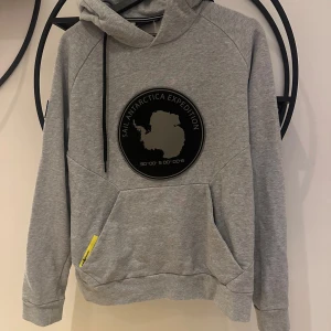 Sail racing hoodie - Hoodie från sail racing, storlek M