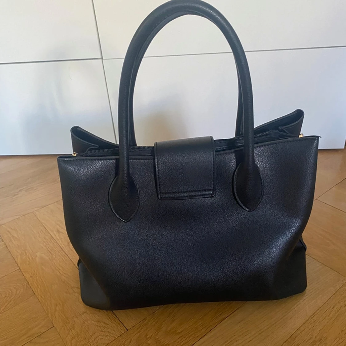 Svart handväska  - 91