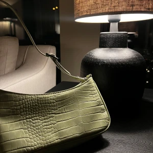 Ljusgrön väska - Ljusgrön väska 💚