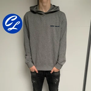 Samsoe & Samsoe hoodie  - Samsoe & Samsoe hoodie | Skick: 8/10 | Strl S fits M | Pris - 299 | Fraktar via Postnord eller Instabox på köparens bekostnad | Hör av dig vid minsta fråga eller fundering!