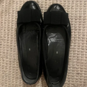 Gabor ballerinaskor - Ballerinaskor fårn Gabor i skinn