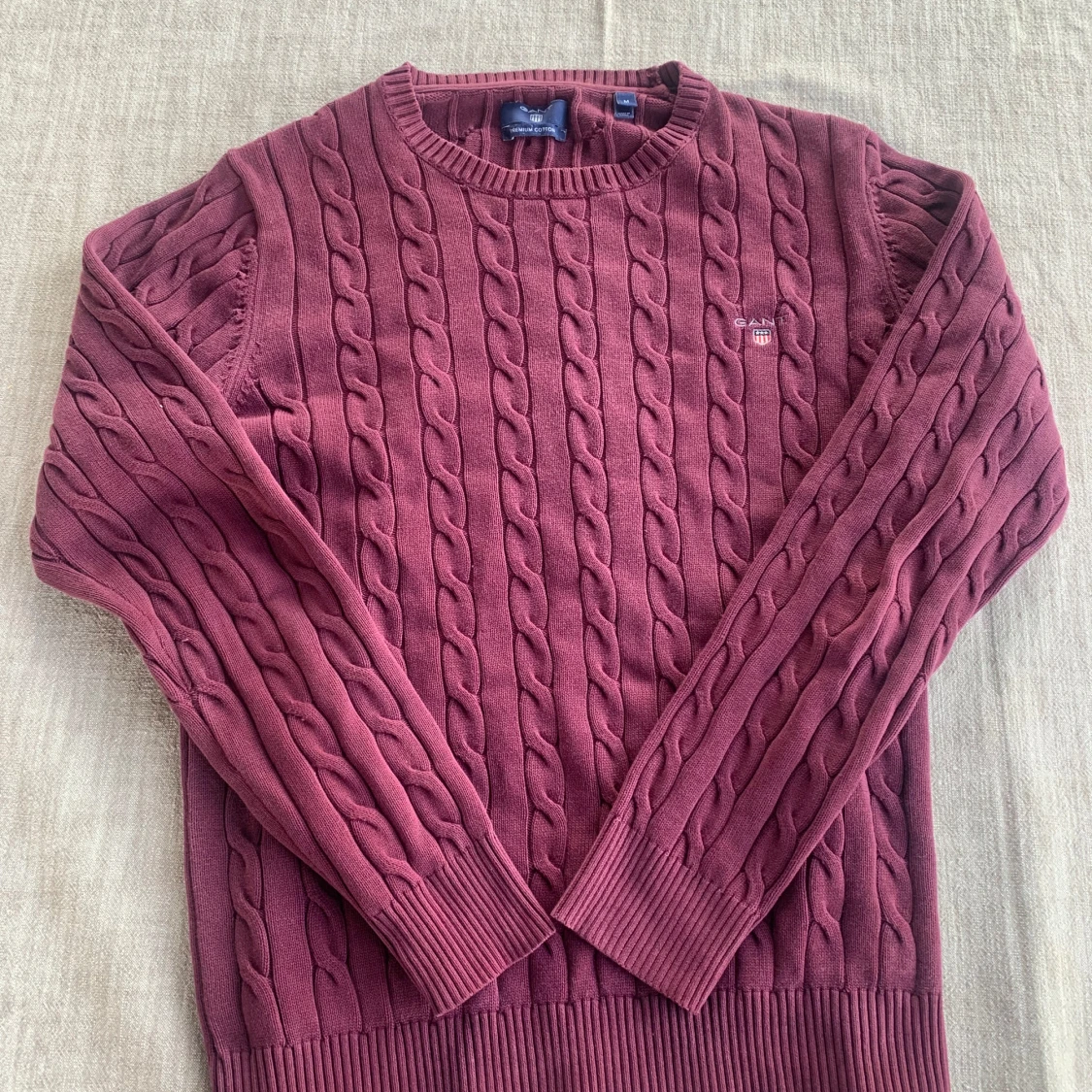 Gant vinröd tröja