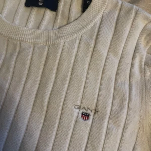 Fin Gant-tröja - Skön och mysig stickad tröja från Gant, Strl XS