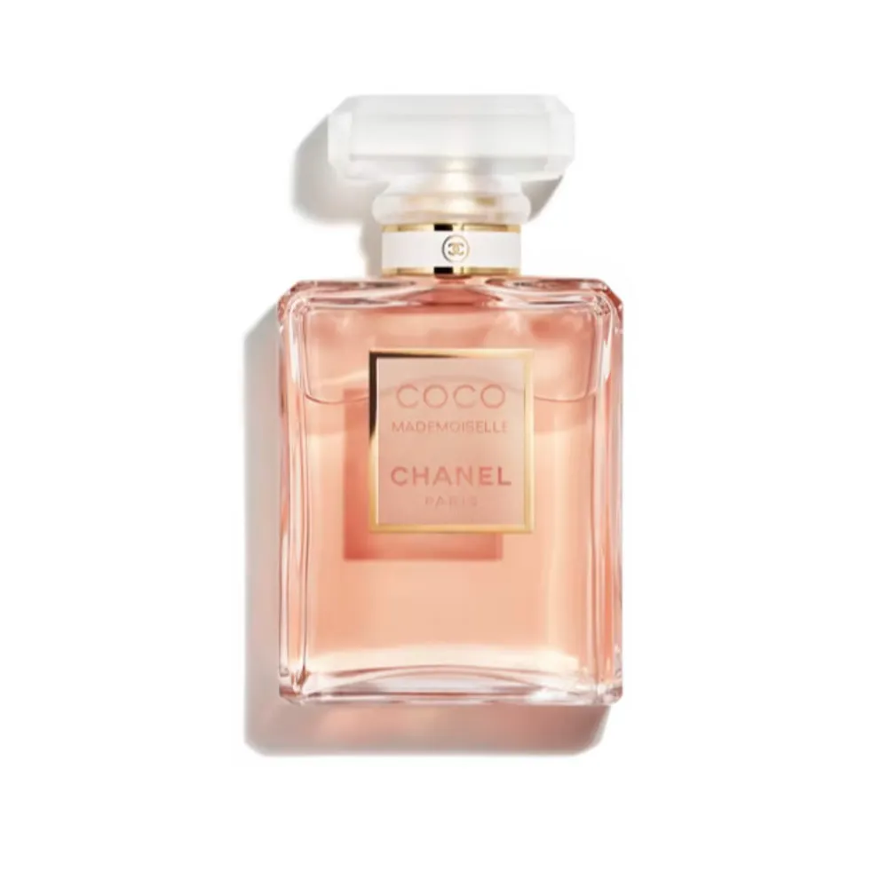 Chanel madmoiselle 50ml knappt använd  Nypris- 1410kr på Chanels hemsida Kan mötas upp i Sthlm  Bra present/julklapp. Parfym.