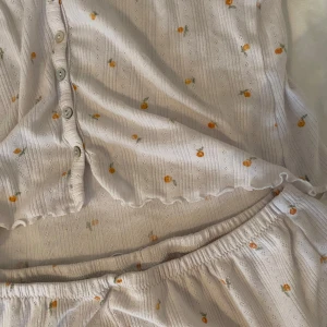 Pyjamas sätt  - Jätte fint pyjamas sätt, inga defekter💗