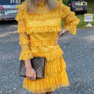 By malina klänning - Så fin klänning från bymalina. Bra skick 💖