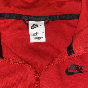 158-170cm - Den är typ helt ny. Andvänd typ 10 gånger