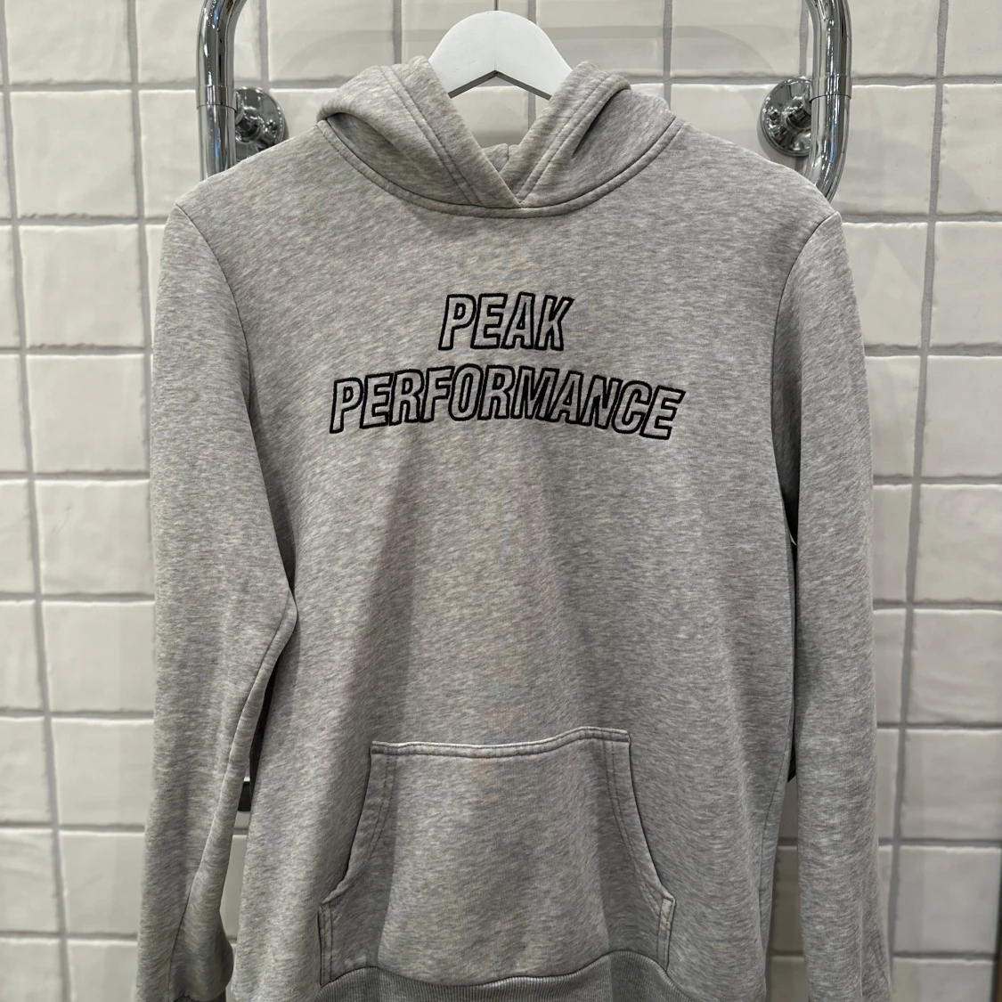 Peak Performance hoodie 