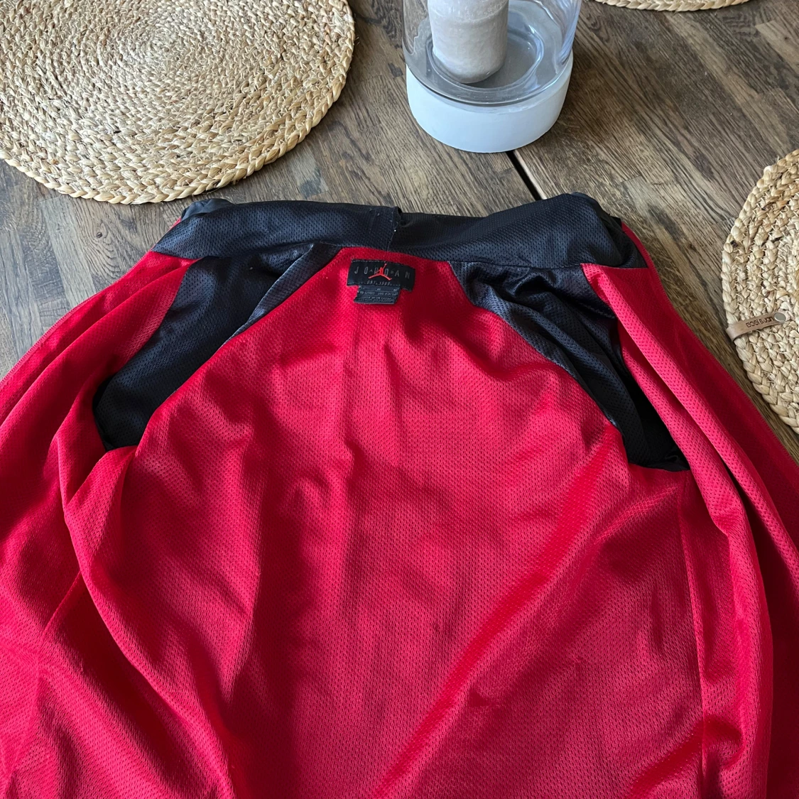 Jordan windbreaker  - 92