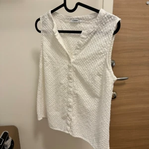 Vi skjorta kvinna  - Mycket bra, det finns ingen tår