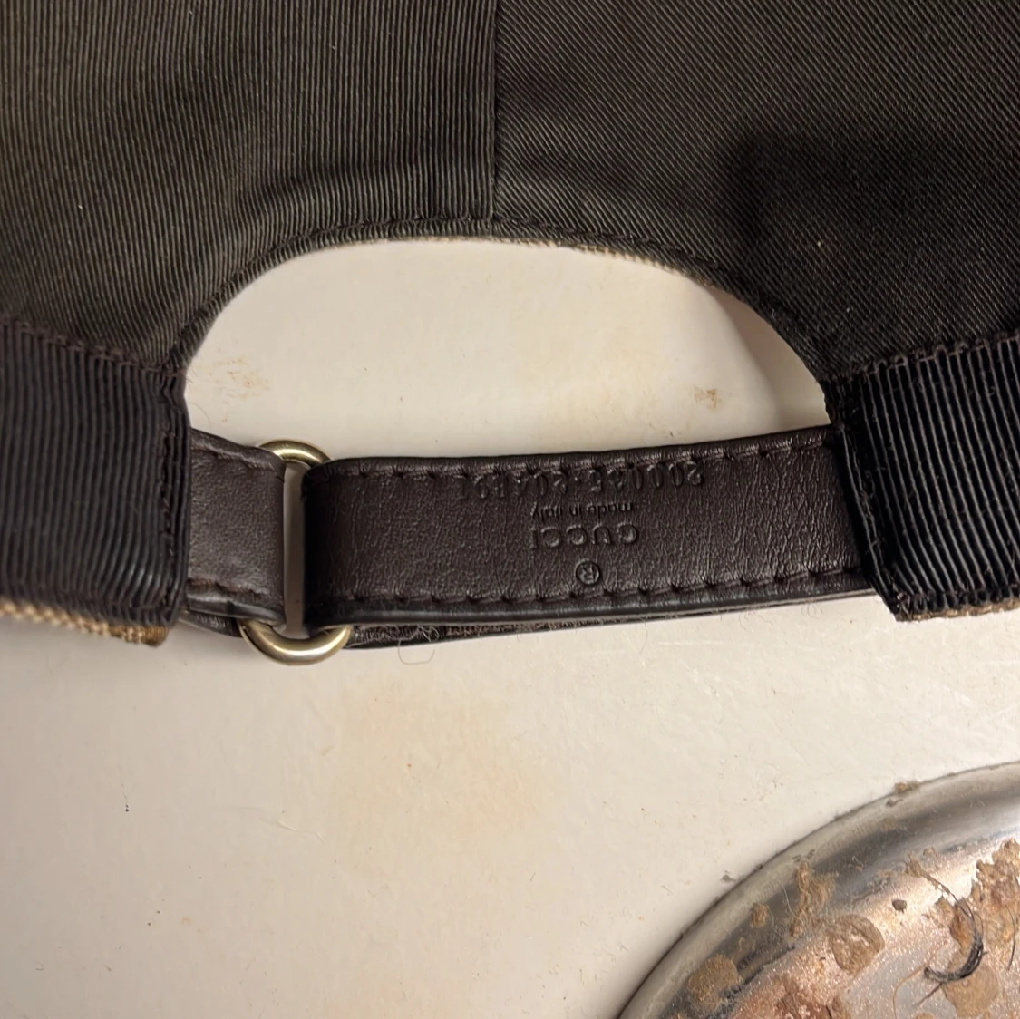 Beige och brun keps från Gucci - 91