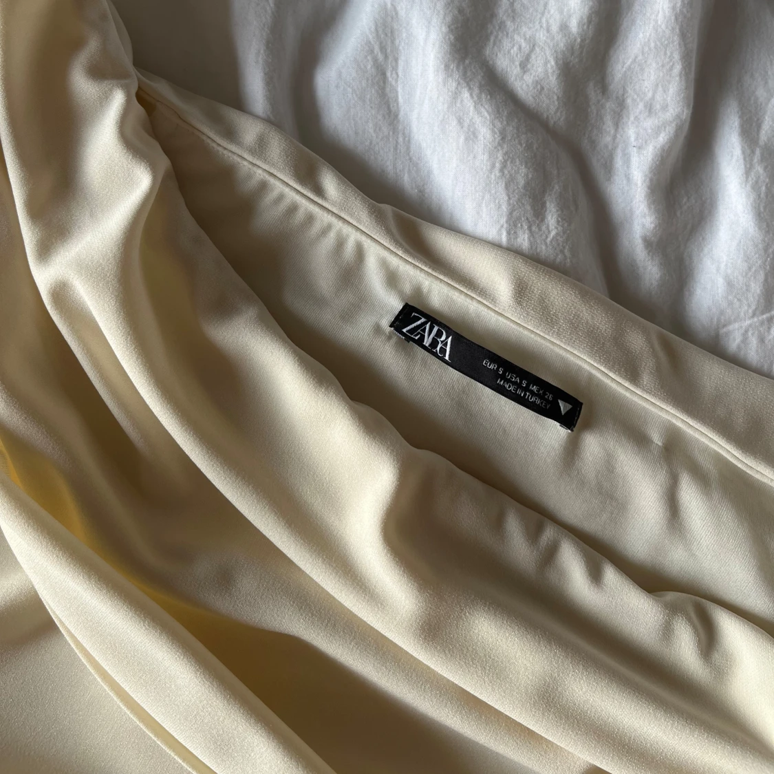 Offsoulder klänning  - 91