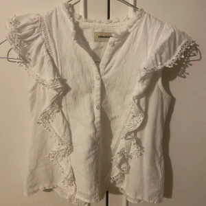 Vit blus från Zadig & Voltarie - Vit blus med knappar