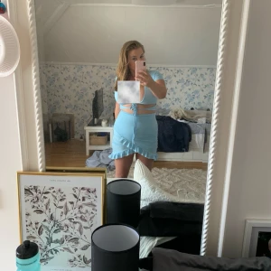 Blå söt kort klänning - Blå söt kort klänning från shein i storlek s/m använd 1 gång