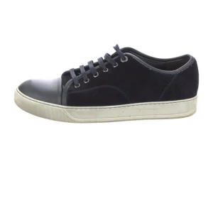 Blå Lanvin Cap Toe - Ett par stilrena och trendiga lanvin captoe i en skit populär blå färg. Nypris 4200kr, vårt pris 2200kr.