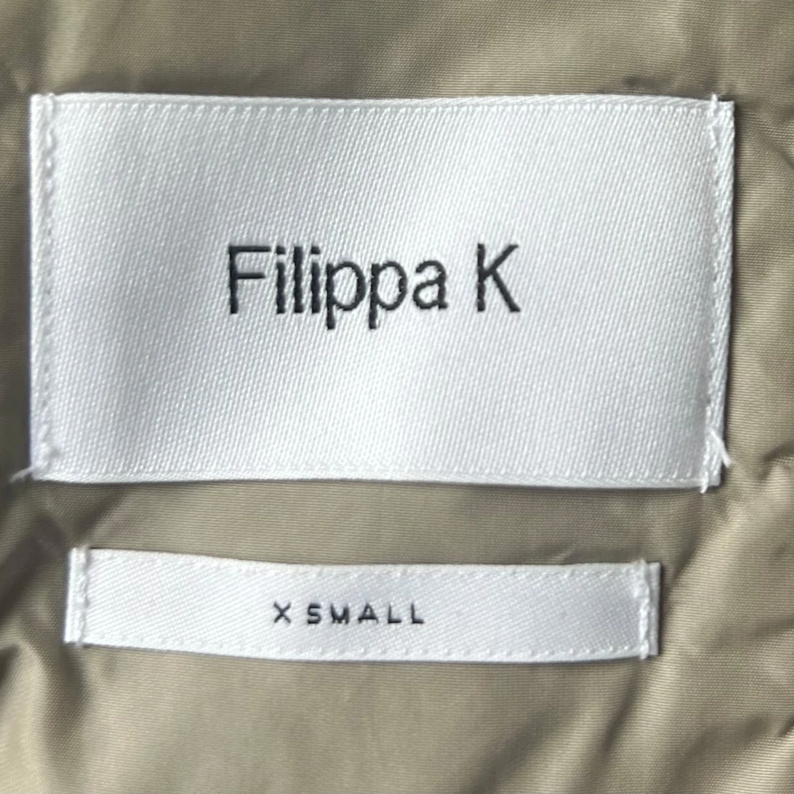 Mörkblå bomberjacka från Filippa K - 92